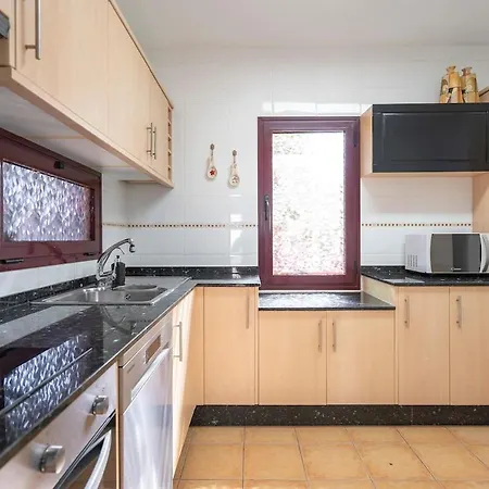 Villa Casa Kiky, Boho-chic With Botanical Garden